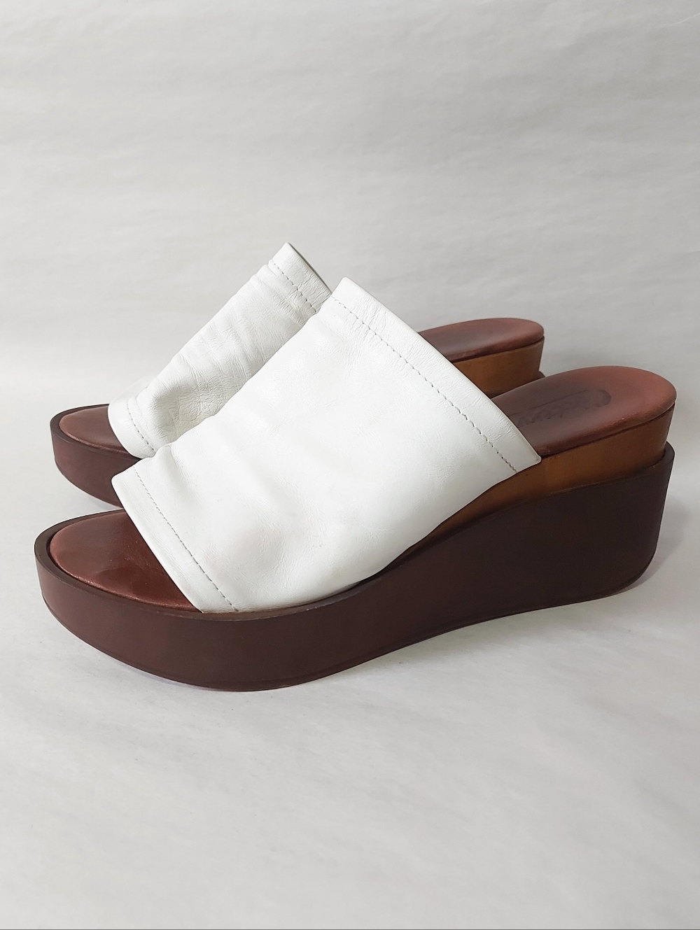 L'intervalle Open Toe Comfort Chunky Leather Platform Heel Sandals Size 38 EU